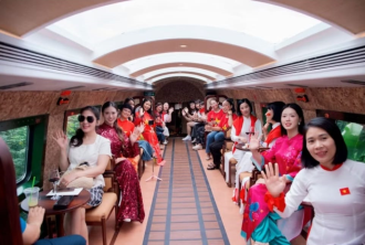  Hanoi&rsquo;s "Five City Gates” train marks first-year milestone with nearly 100,000 passengers 