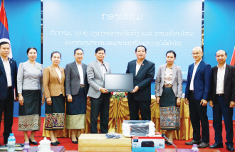 ຫສຊ ຕິດຕາມ ແລະ ຊຸກຍູ້ວຽກງານ ສພຂ ຢູ່ 7 ແຂວງພາກກາງ-ໃຕ້