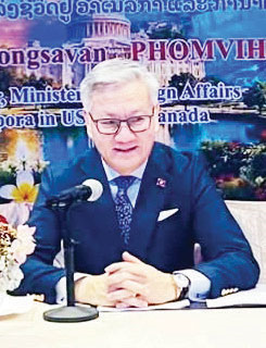 ການນຳຊິນສູງລາວ ພົບປະໂອ້ລົມພີ່ນ້ອງຄົນເຊື້ອຊາດລາວ ຢູ່ອາເມລິກາ ແລະ ການາດາ