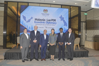 Malaysia and Lao PDR Explore New Economic Opportunities in Muslim-Friendly Tourism and Digital Economy