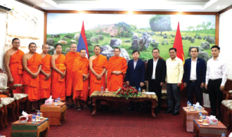 ການຳແຂວງຊຽງຂວາງ ຕ້ອນຮັບສູນກາງ ອພສ ເຂົ້າພົບປະ